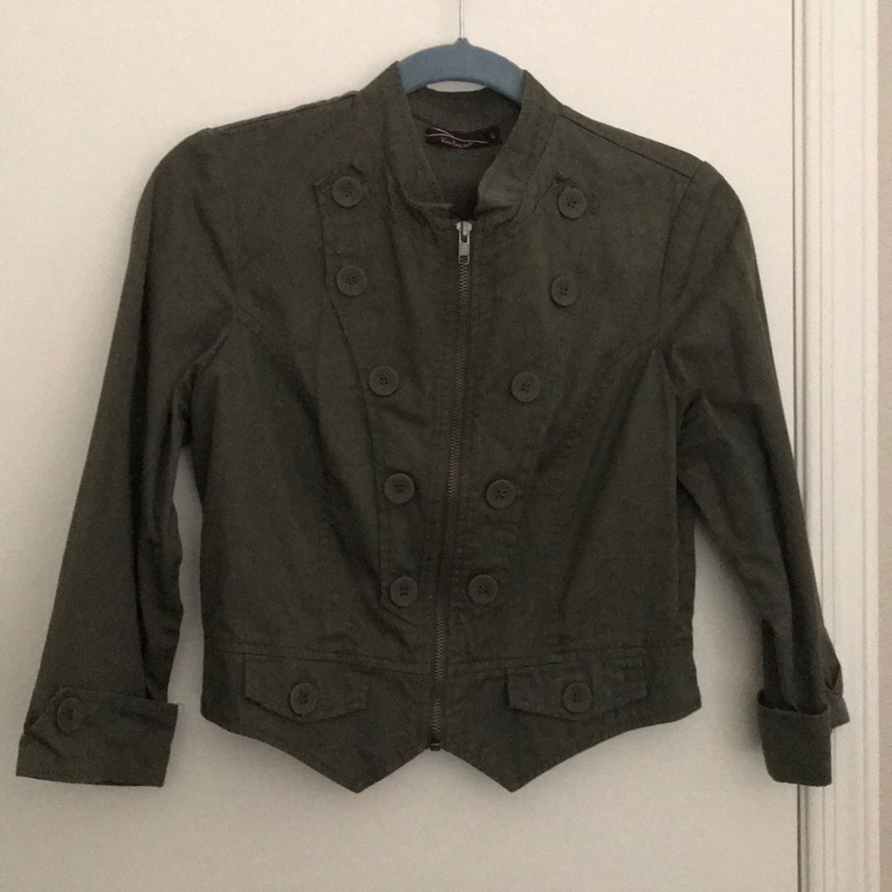 Cropped jacket